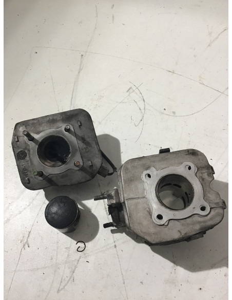 Haut moteur PEUGEOT KISBEE 50 2t - 2019 - Occasion