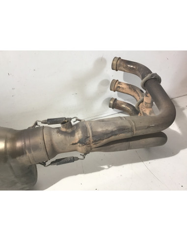 Ligne d'échappement YAMAHA MT09 900 - 2020 - akrapovic