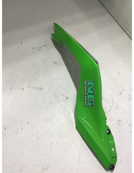 Flanc de selle droit KAWASAKI NINJA 300 - 2013/2016 -