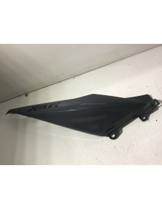 Flanc de selle droit YAMAHA X-MAX 125 - 2018/2019 - BL1-F1741-00 Occasion
