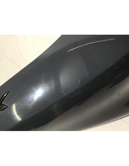 Flanc de selle droit YAMAHA X-MAX 125 - 2018/2019 -