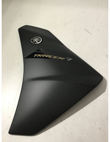 Cache latéral gauche YAMAHA MT07 TRACER 700 - 2020/2021 - B4T-F835U-00 Occasion