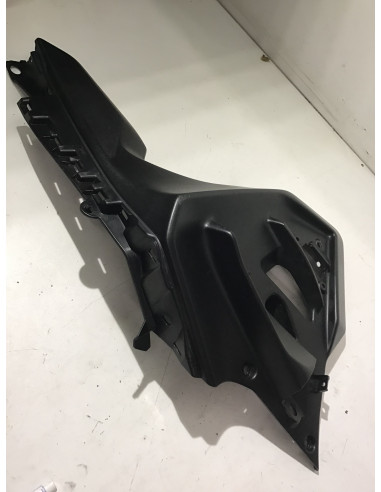 Cache latéral gauche YAMAHA MT07 TRACER 700 - 2022/2024 - B4T-F4129-00