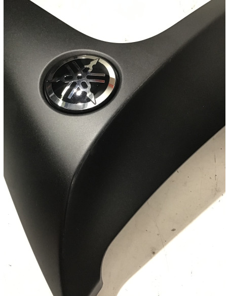 Cache latéral gauche YAMAHA T-MAX 560 - 2020/2021 - B7M-2835U-00