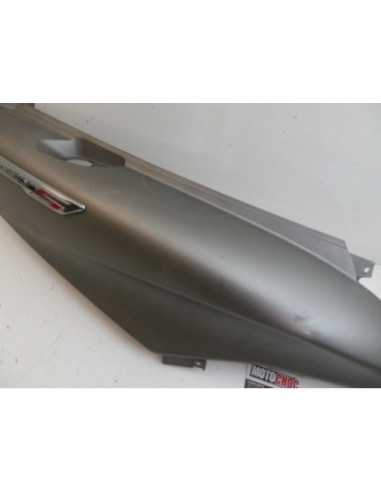 Flanc de selle droit YAMAHA MAJESTY S 125 - 2015 - 1DK-F1731-00