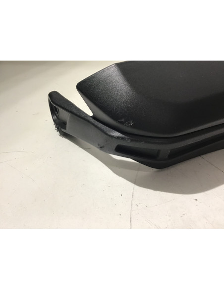 Protège main droit YAMAHA MT09 TRACER 900 - 2021/2024 - B5U-26142-00