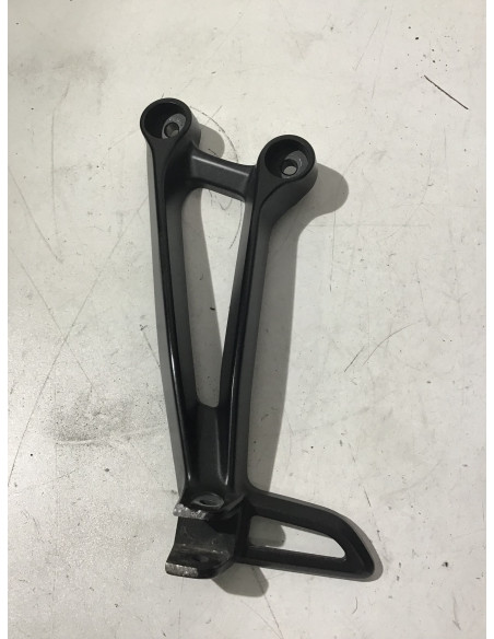 Platine repose-pied arrière gauche YAMAHA MT07 700 - 2014/2017 - 1ws-4 Occasion