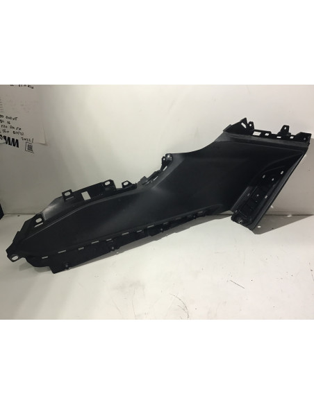 Dessus de marche-pied droit YAMAHA T-MAX 560 - 2022/2024 - BBW-2837M-00 Occasion