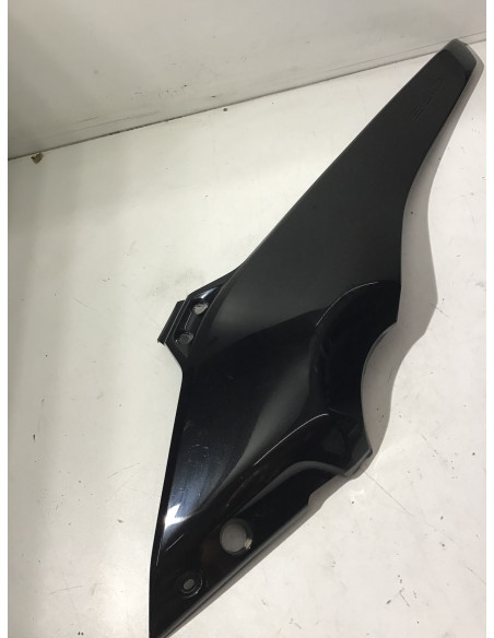 Cache latéral droit YAMAHA T-MAX 560 - 2022/2024 - BBW-21741-00 Occasion