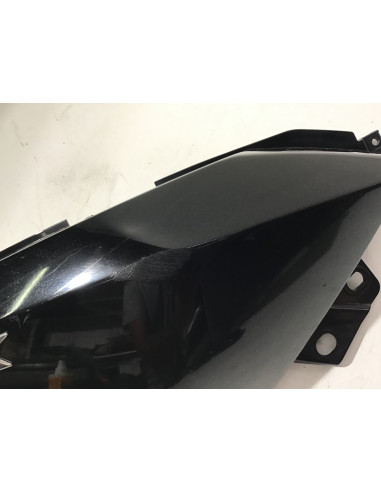 Flanc de selle droit YAMAHA X-MAX 125 - 2014/2017 - 1SD-F1741