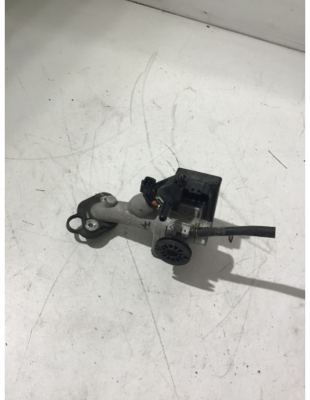 Corps d'injection PEUGEOT KISBEE 50 4t - 2018 -