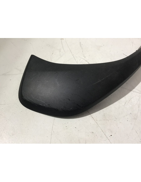 Cache latéral gauche YAMAHA TRICITY 125 - 2014/2018 - 2CM-F8345-00