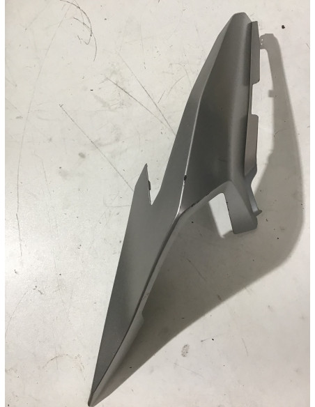 Cache latéral droit HONDA CB 500 F - 2020 - 77241-MKP-j000 Occasion