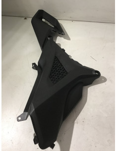 Cache latéral droit HONDA NCX 750 - 2024 - 83511-MKW-D00 Occasion