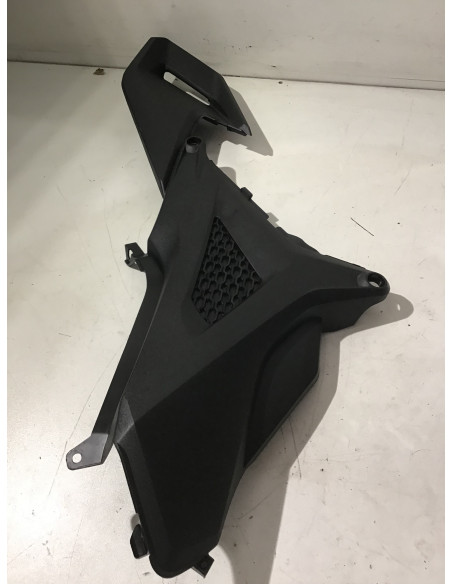 Cache latéral droit HONDA NCX 750 - 2024 - 83511-MKW-D00 Occasion