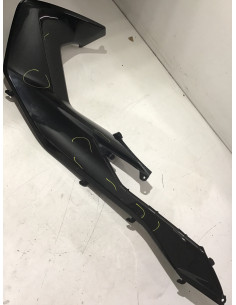Cache latéral gauche HONDA FORZA 125 - 2017/2018 - 83620-K0B-T000 Occasion