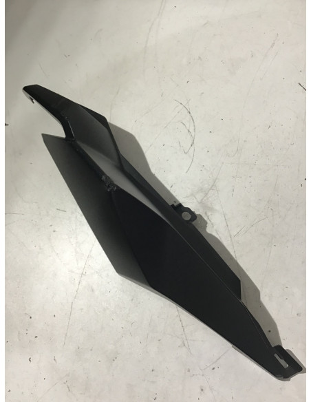 Coque arrière arrière droit HONDA CBR 650 - 2019/2023 - 77231-MKY-D500 Occasion