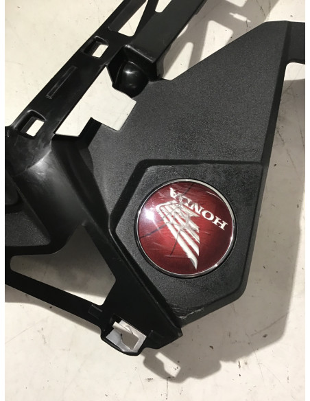 Cache latéral droit HONDA AFRICA TWIN 1100 NT - 2022 - 64321-MLN-E00
