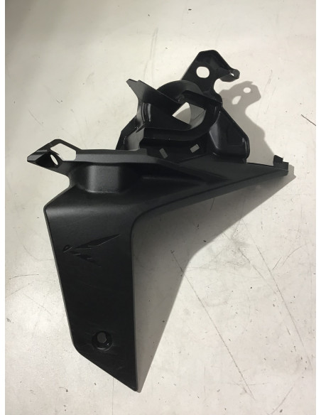 Cache latéral avant gauche HONDA HORNET 750 - 2023/2024 - 64436-MLB-D00 Occasion