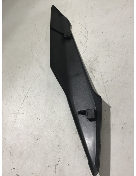 Enjoliveur de pot HONDA FORZA 350 - 2021 - 18319-K1B-D000 Enjoliveur de pot HONDA FORZA 350 - 2021 - 18319-K1B-D000