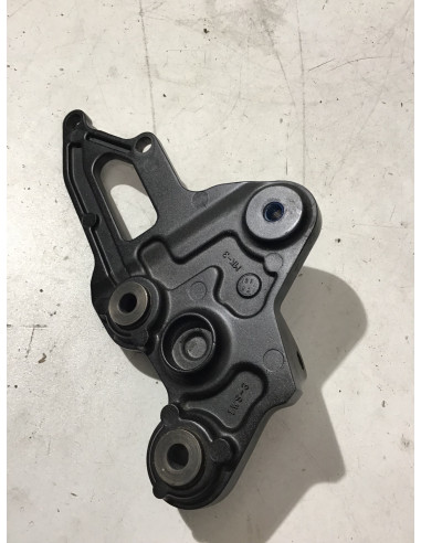 Platine repose-pied avant droit YAMAHA MT07 700 - 2019 -