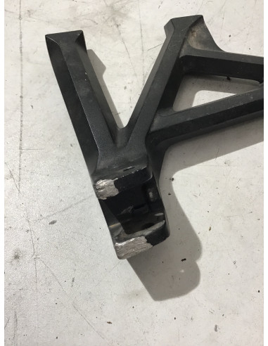 Platine repose-pied arrière gauche HONDA AFRICA TWIN 1100 - 2020/2023 -