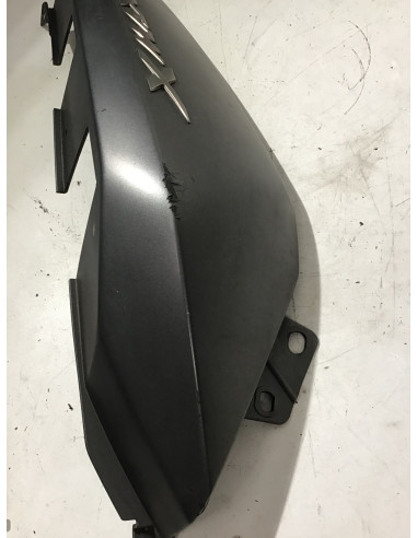 Flanc de selle gauche YAMAHA X-MAX 125 - 2014/2017 - 1SD-F1731