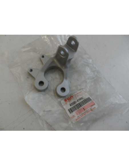 Platine repose-pied avant gauche SUZUKI GSXR 1000 - 2013 - 43521-47H10-000