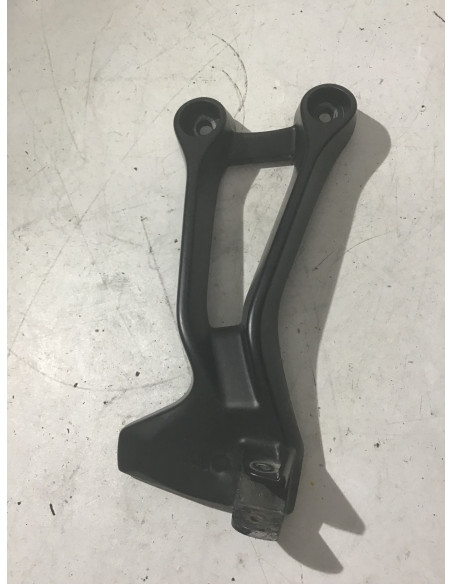 Platine repose-pied droit YAMAHA MT07 TRACER 700 - 2022 - B4T-742L Occasion