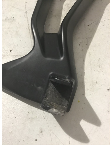 Platine repose-pied droit YAMAHA MT07 TRACER 700 - 2022 - B4T-742L