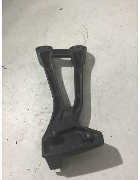 Platine repose-pied droit YAMAHA MT07 TRACER 700 - 2022 - B4T-742L