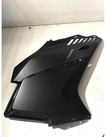 Flanc de carénage droit HONDA CBR 500 - 2023 - 64251-MLR-D000 Occasion