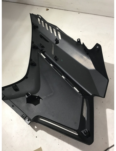 Flanc de carénage droit HONDA CBR 500 - 2023 - 64251-MLR-D000