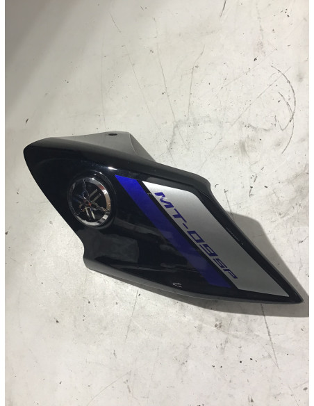Écope droit YAMAHA MT09 900 - 2021/2022 - B7N-2137X-00 Occasion
