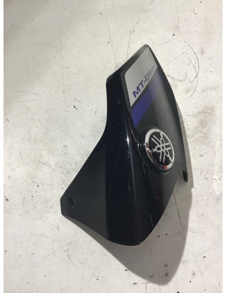 Écope droit YAMAHA MT09 900 - 2021/2022 - B7N-2137X-00