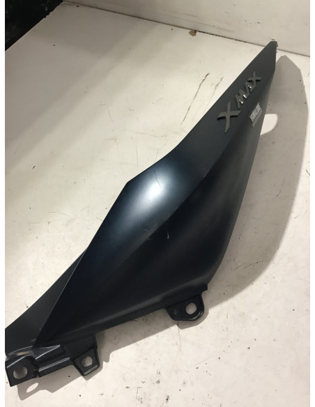 Flanc de selle gauche YAMAHA X-MAX 125 - 2018/2022 - BL1-F1731-00