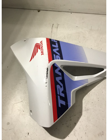 Flanc de carénage droit HONDA TRANSALP 750 - 2023 - 64341-MLC-D000