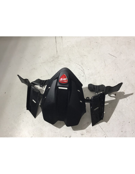Cache intérieur tête de fourche avant DUCATI PANIGALE 1100 v4 - 2018/2019 - 460.1.143.1A
