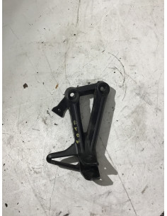 Platine repose-pied arrière droit YAMAHA MT09 900 - 2017/2018 - 1RC5 Occasion