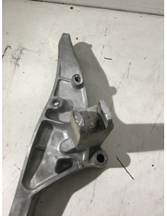 Platine repose-pied (paire) arrière YAMAHA T-MAX 560 - 2022/2024 - Occasion 2