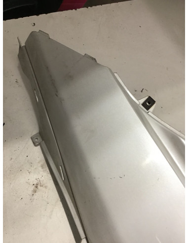 Flanc de selle droit HONDA SWING 125 - 2007/2012 - 83401-KRJ-7900