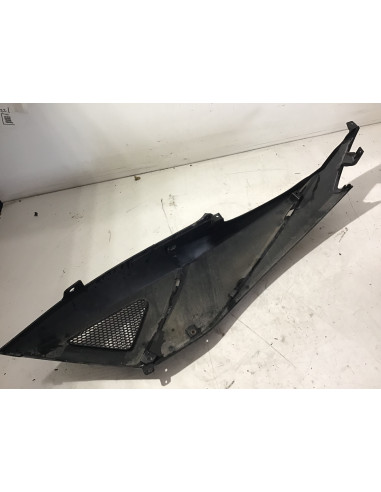 Flanc de selle droit APRILIA SRV 850 - 2012/2014 - 674464