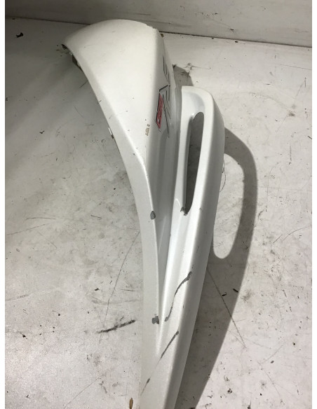 Flanc de selle gauche APRILIA SRV 850 - 2012 - 674467