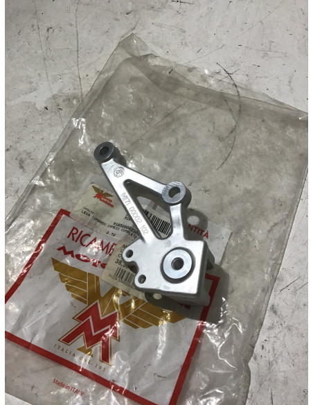 Platine repose-pied avant gauche MOTOMORINI CORSARO 1200 - 2005 - M16500002300 Platine repose-pied avant gauche MOTOMORINI CORSARO 1200 - 2005 - M16500002300