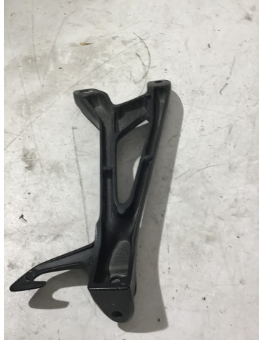 Platine repose-pied arrière gauche SUZUKI GSR 750 - 2011/2012 -