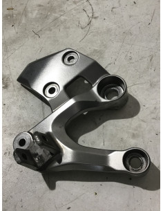 Platine repose-pied avant droit YAMAHA MT09 900 - 2014 - 1RC-27443-00 Occasion