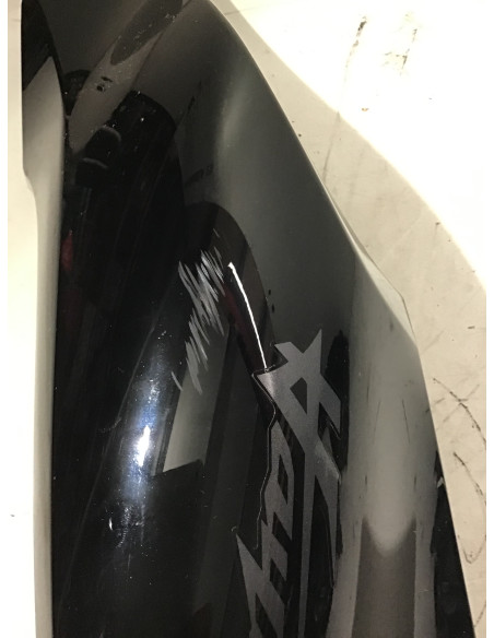 Flanc de selle gauche SUZUKI HAYABUSA 1340 - 2021 -