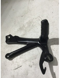 Platine repose-pied arrière droit SUZUKI HAYABUSA 1340 - 2021 - Occasion 2