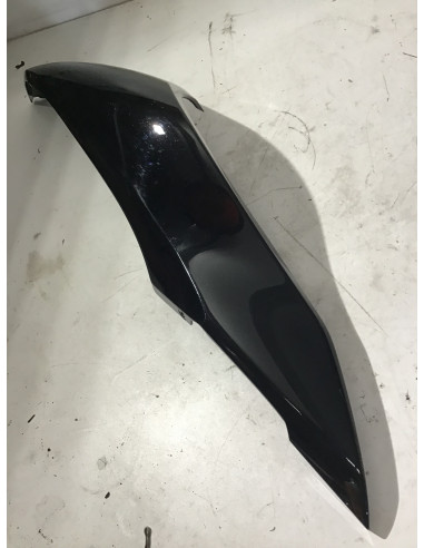 Flanc de selle droit SUZUKI HAYABUSA 1340 - 2021 -