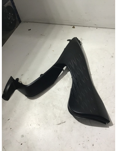 Flanc de carénage gauche SUZUKI HAYABUSA 1340 - 2021/2023 -